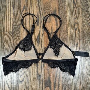 Hauty nude and black lace unlined bralette size medium NWT